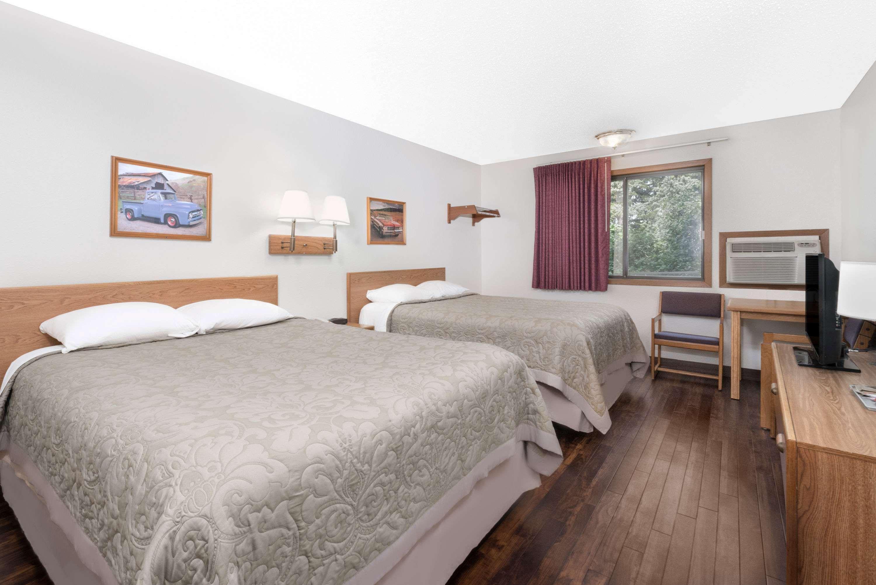 Super 8 By Wyndham Murdo Bagian luar foto